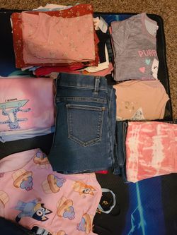 Assorted kids clothing bundle
