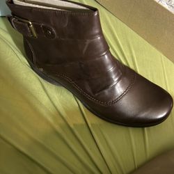 Clark's Boots 