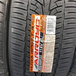 305 40 22 New Tires