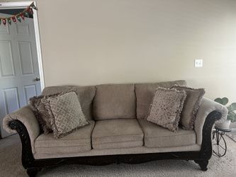 Amelia Wheat Sofa
