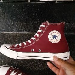 Converse mens 11 Great Condition 