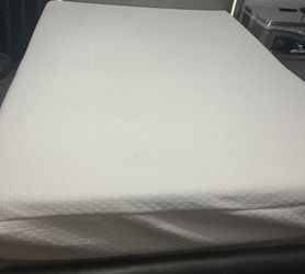 Ashley Furniture Queen Size Firm Mattress Like New