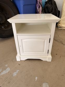 White Nightstand with Cabinet & Shelf