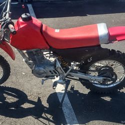 Honda XR80 