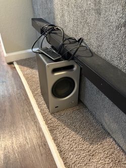 Soundbar with Subwoofer and Remote