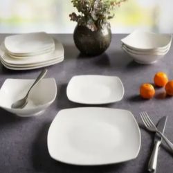 12 Piece Dinnerware Set