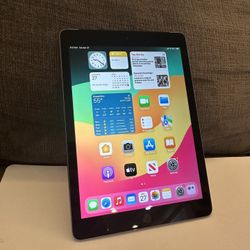 Apple iPad 6th Gen 32gb WiFi And Cellular Space Gray Color 