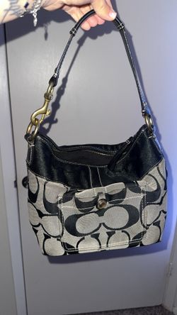 Coach shoulder bag