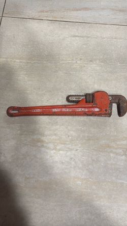 14” Pipe Wrench