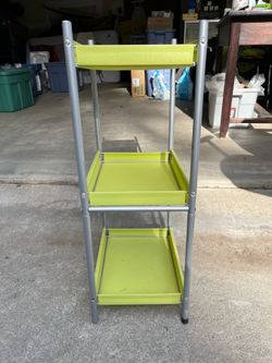 Free shelving unit