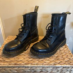 Doc Marten Boots - Lightly Worn