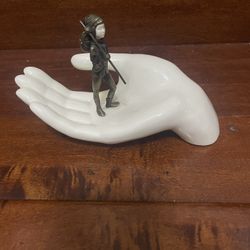 Minton TOM THUMB Fine Bone China & Bronze Figurine. 1980 Royal Doulton