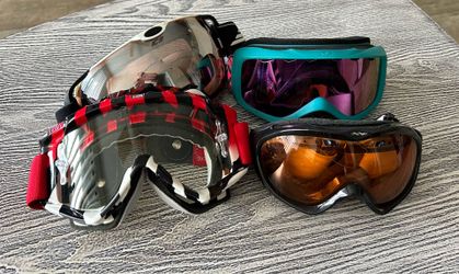 Lot of 4 pairs of goggles- Low Price. $15 gets them all