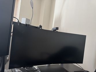 Moving Sale | 38 Inch Dell Monitor | In excellent condition