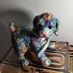 VINTAGE PATCHWORK ART - PUPPY STATUE FIGURINE 9"×6" - M100
