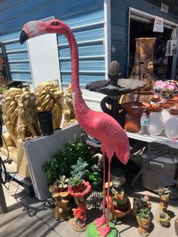 Concrete garden decor check the picture first