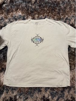 Hollister boxy men’s Tee size Large.