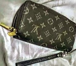 Louis Vuitton wallet 