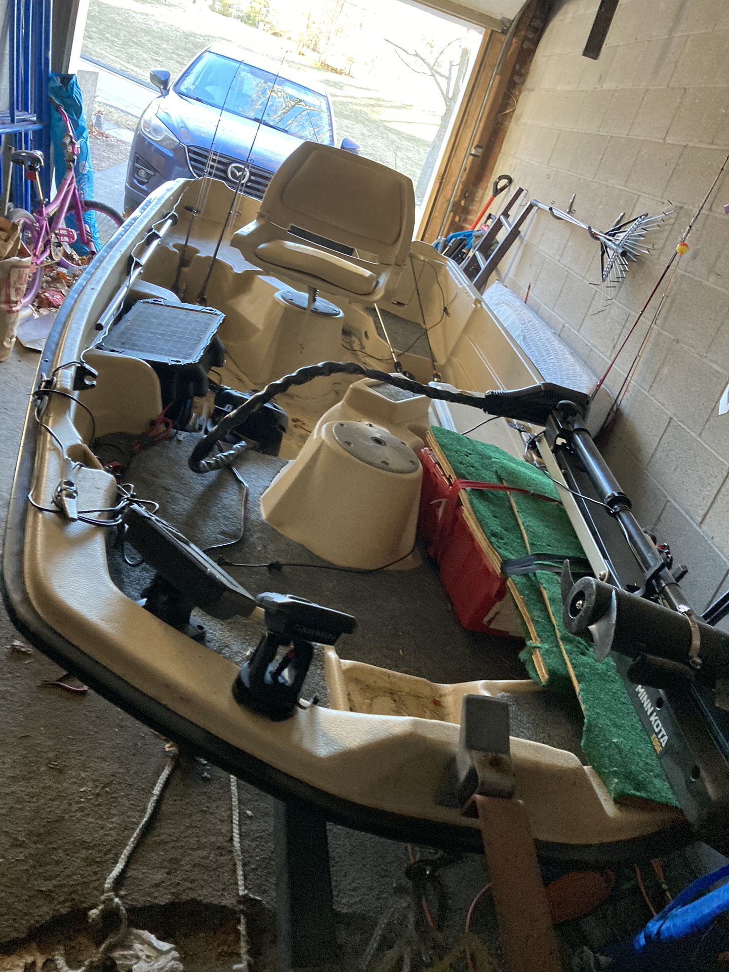 10.5ft bass boat