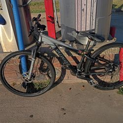 Specialized RockHooper 27.5