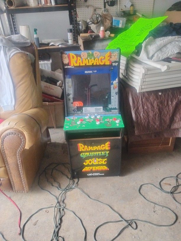 Rampage Arcade 1up Arcade Game