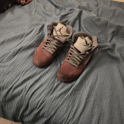 Air Jordan 5, Burgundy 