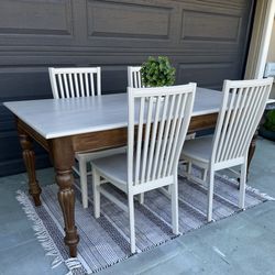 Dining Table with Chairs in NEW condition 