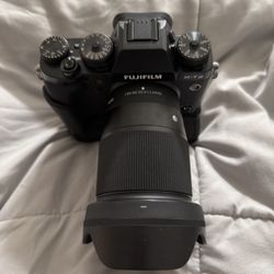 Fujifilm XT-2 + Battery Grip