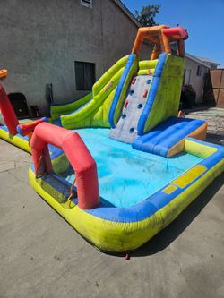Inflatable Water Slide with Pool
