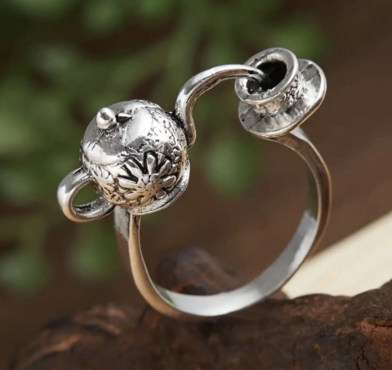 🫖 New! Alice in Wonderland Inspired Teapot Tea Party Alloy Statement Ring w Gift Bag Size 9