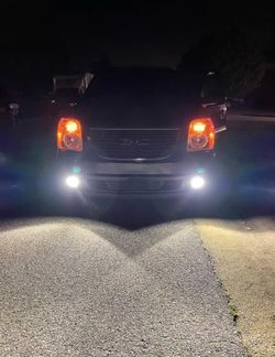 Automotive Led Headlight Fog Light Conversion Halogen To Led Conversion Bulbs, All Sizes And Style In Stock! Bright 6000k White In Color Luces