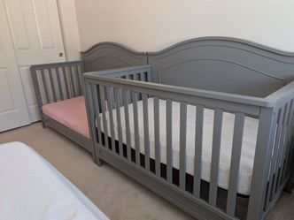 Gray Convertible Baby Crib with Mattress