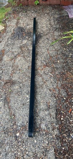 100 . 2x2x8 metal fence posts