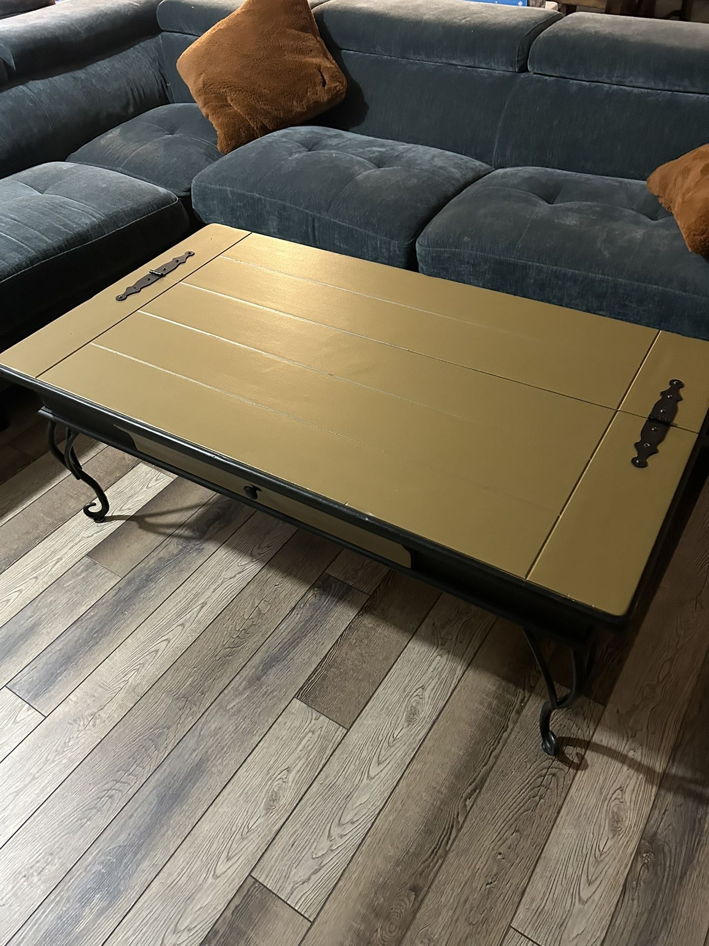Wooden Coffee Table With Metal Legs