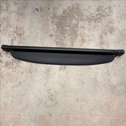 Toyota Rav 4 tonneau/cargo cover