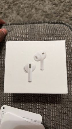 Apple AirPods Pro in Box