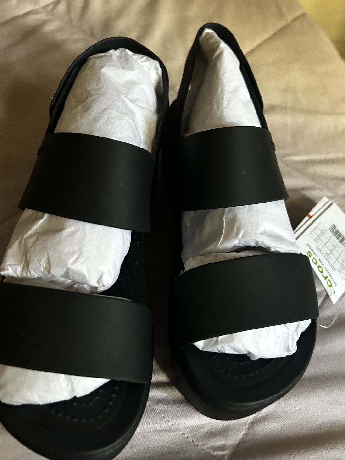 Crocs Brooklyn Low Wedge 7W