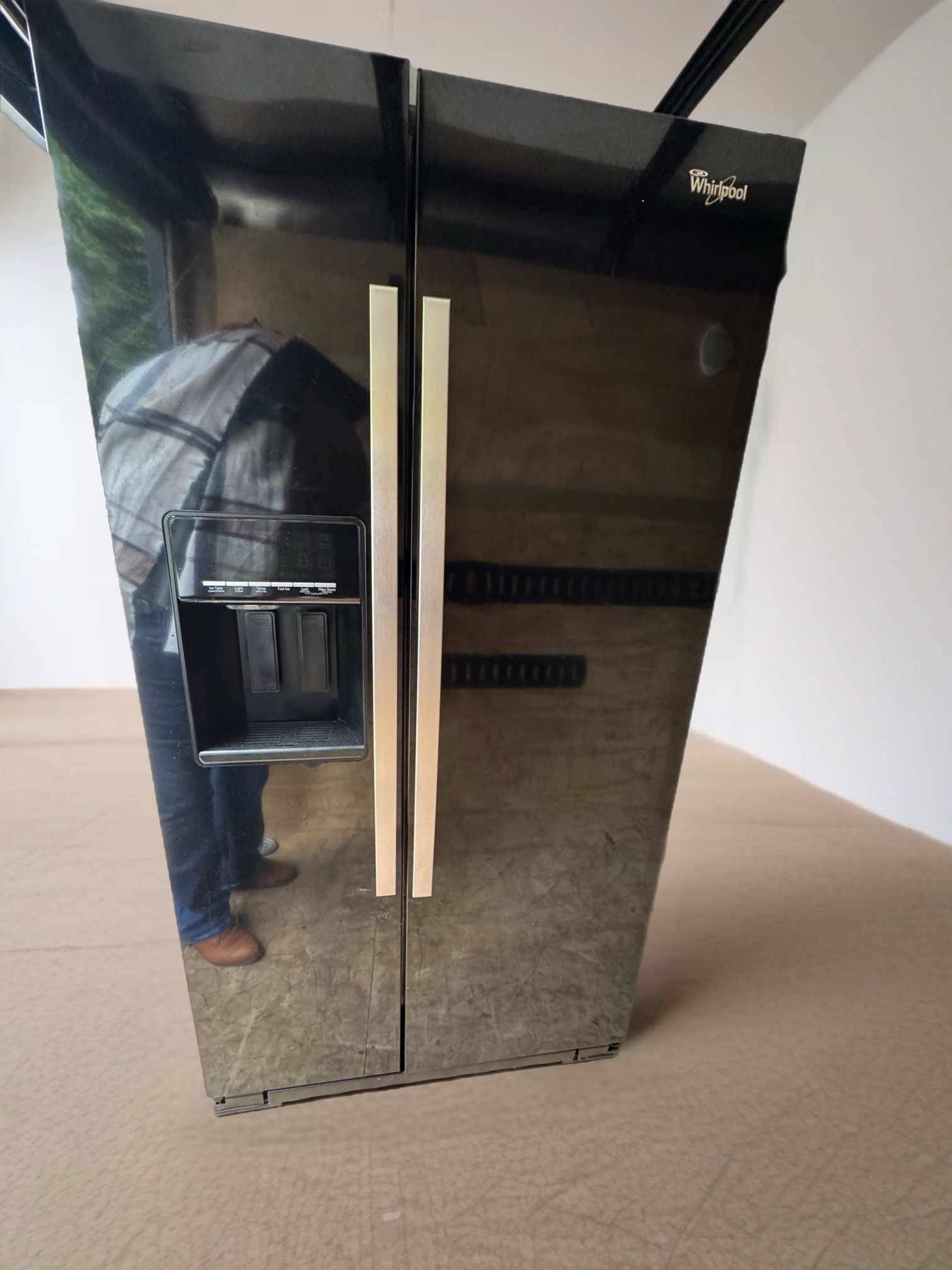 Whirlpool Side By Side Refrigerator https://offerup.com/redirect/?o=MjYuY3U=.ft. 