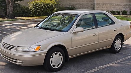 1999 Toyota Camry