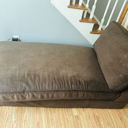 Lounge Couch 