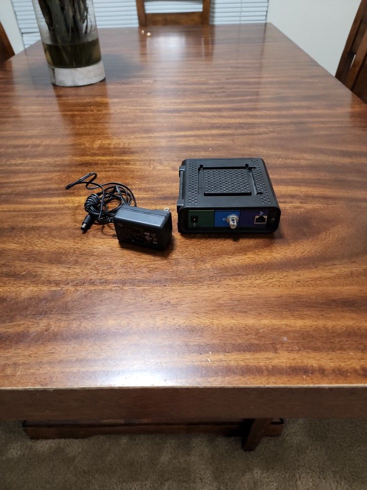 Motorola SB6121 Cable Modem