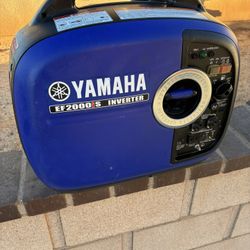 Yamaha EF2000is Inverter generator in excellent condition. Starts right up and runs perfect.