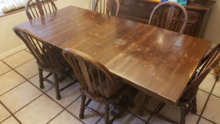 Dining room table & 6 chairs 90 X 42 - one leaf can be removed to make 72 X 42