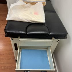 Doctor Examine Bench