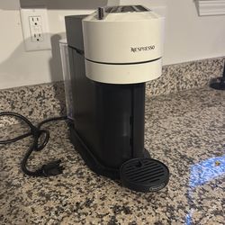 Nespresso Virtuo machine