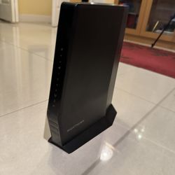 Nighthawk AX8 8-Stream WiFi Router 