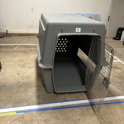 NEW XXL giant breed sky kennel never used 