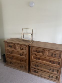 9 Piece Bedroom Set Rustic Pine