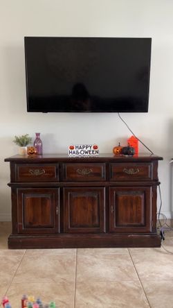Tv stand $15