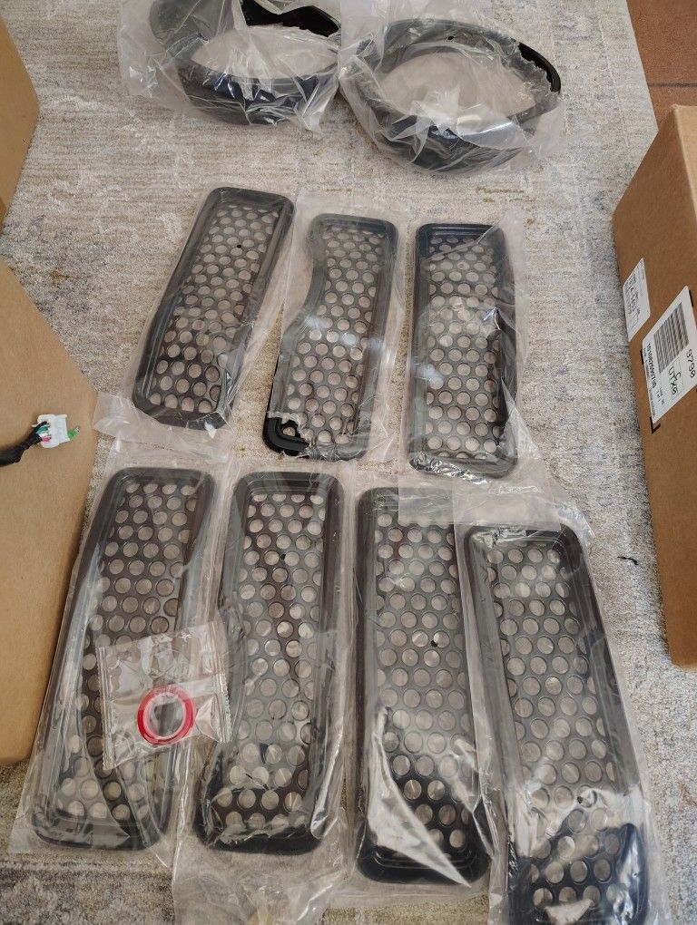 2024+ Black Jeep Wrangler JL Front Grill